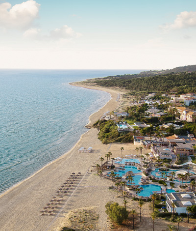 04-luxme-oasis-grecotel-offers