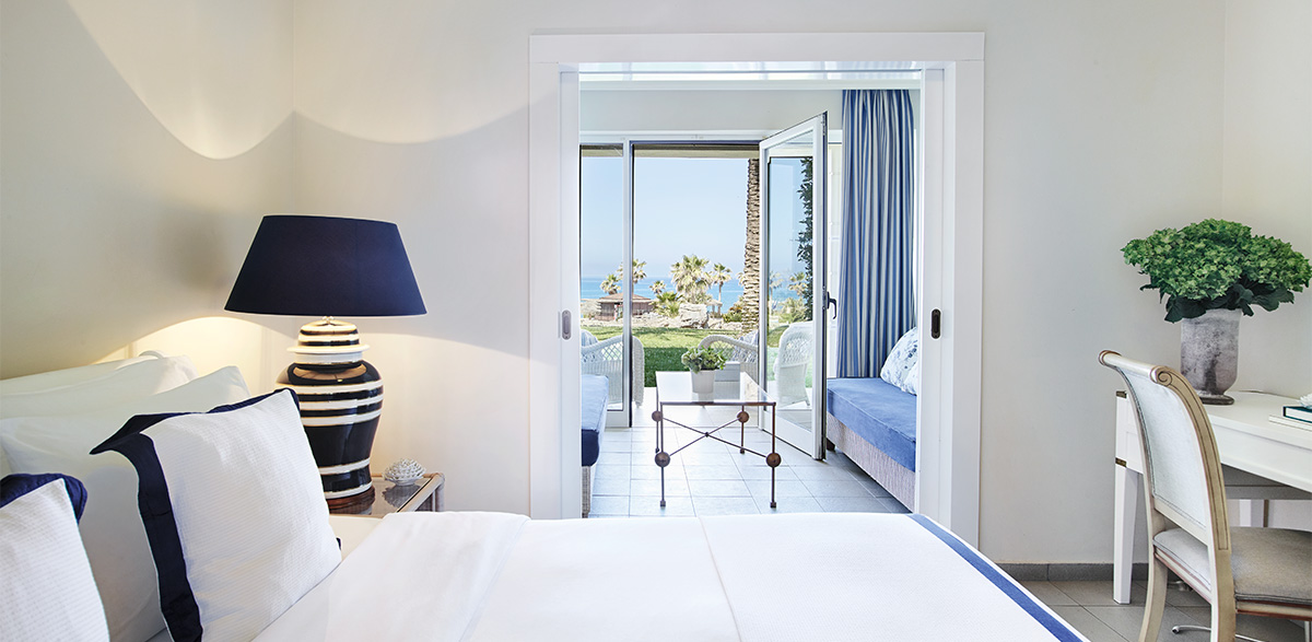 junior-suite-garden-view-luxury-accommodation-in-olympia-riviera-resort-hotel