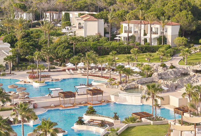 01-luxury-accommodation-la-riviera-resort-peloponnese