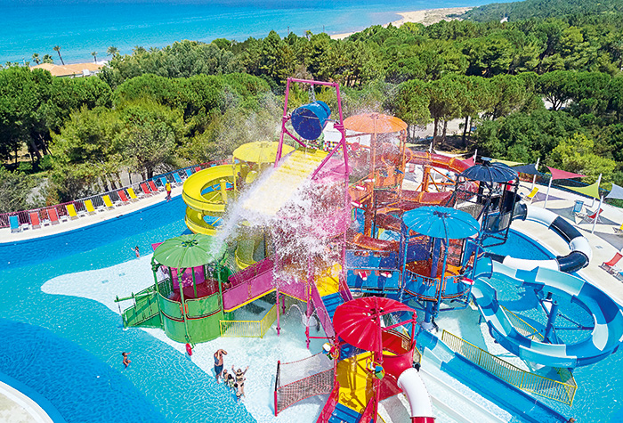 02-children-play-area-in-riviera-olympia-and-aqua-park-resort