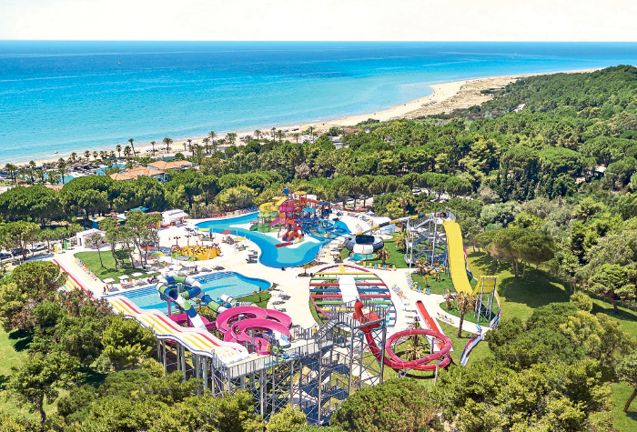 04-riviera-olympia-luxury-resort-mega-aqua-fun-park